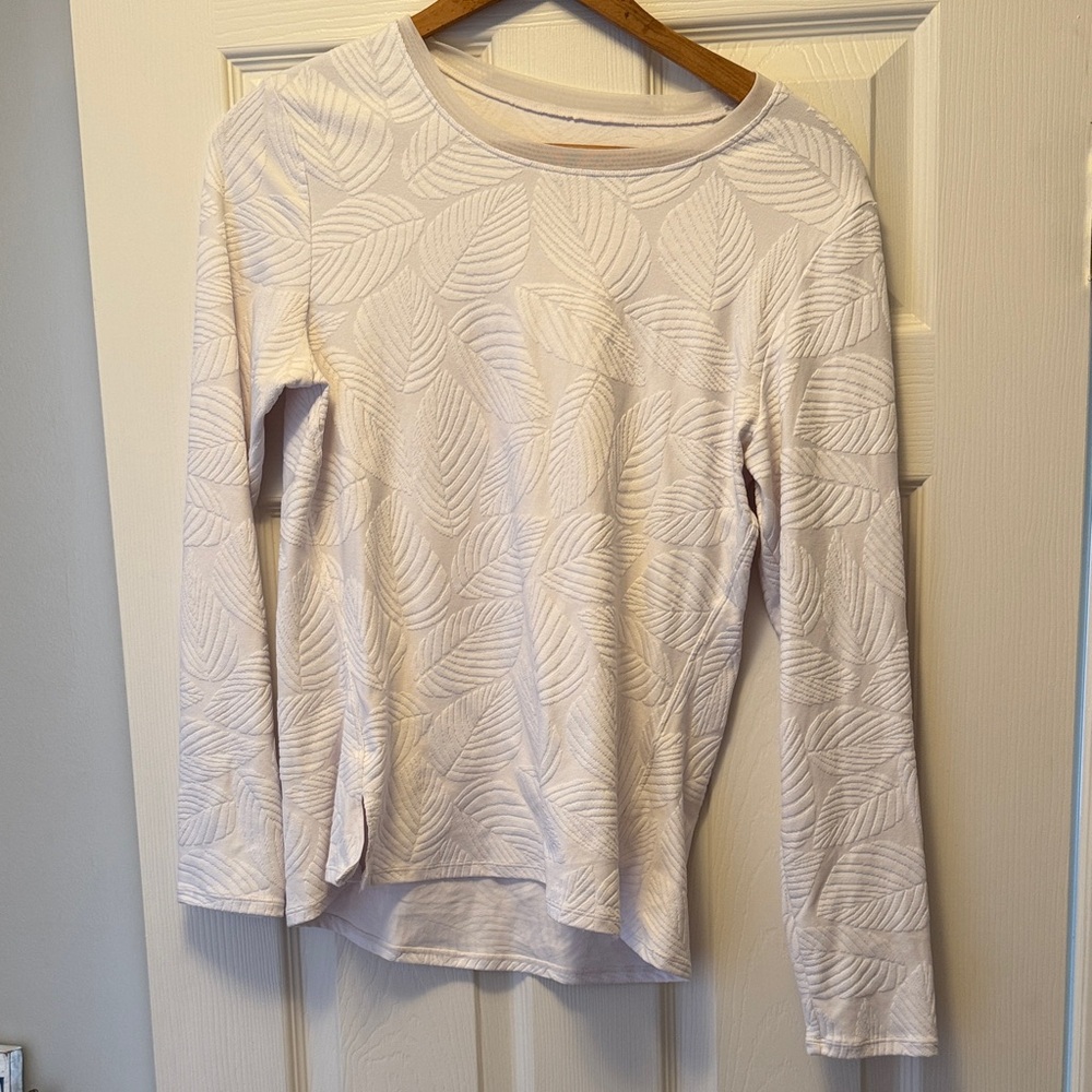 TAIL fading leaves chalk long sleeve top